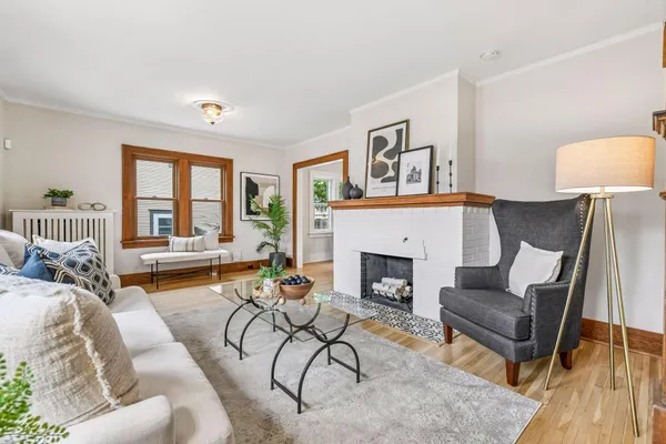 $525,000 | 23 West 48th Street, Minneapolis, MN 55419