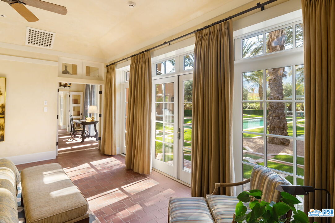 1650 Ave Sevilla Palm Springs, CA 92264 - Photo 46 of 74