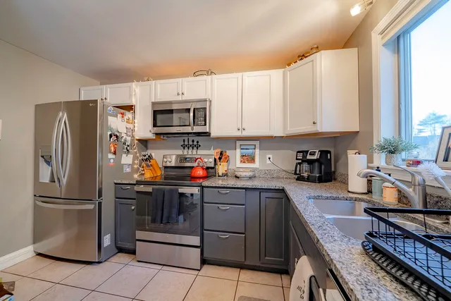 $339,900 | 22 Turkey Trail, Unit 22, Windham, ME 04062