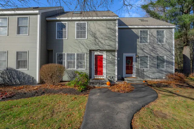 $339,900 | 22 Turkey Trail, Unit 22, Windham, ME 04062