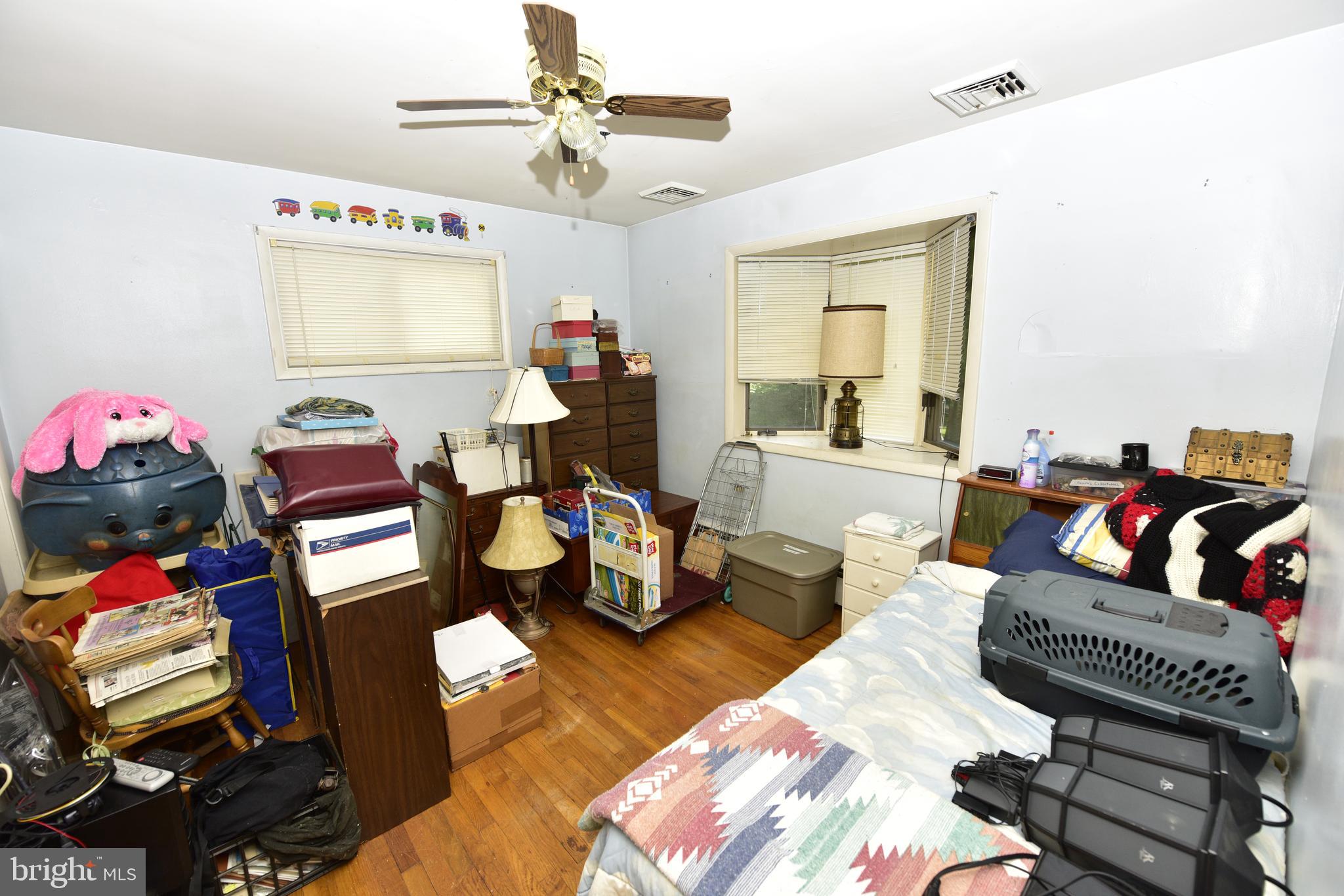 310 Pleasure Road Lancaster, PA 17601 - Photo 8 of 10 1st Floor Bedroom