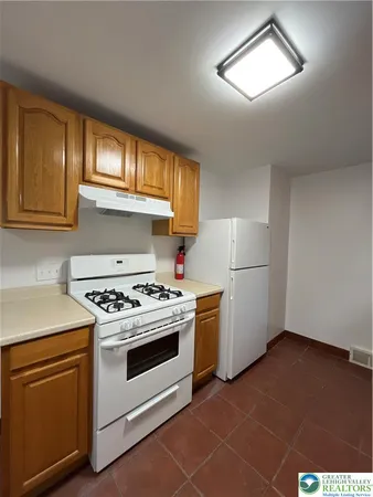$1,800 | 2655 Eldridge Avenue, Easton, PA 18045