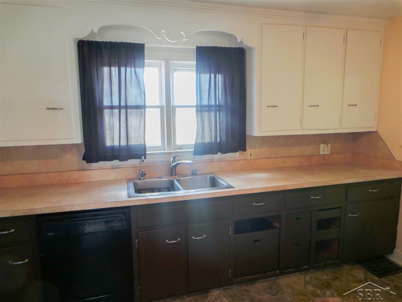 5671 North Geeck Road Corunna, MI 48817 - Photo 8 of 16 31375828-7.JPG