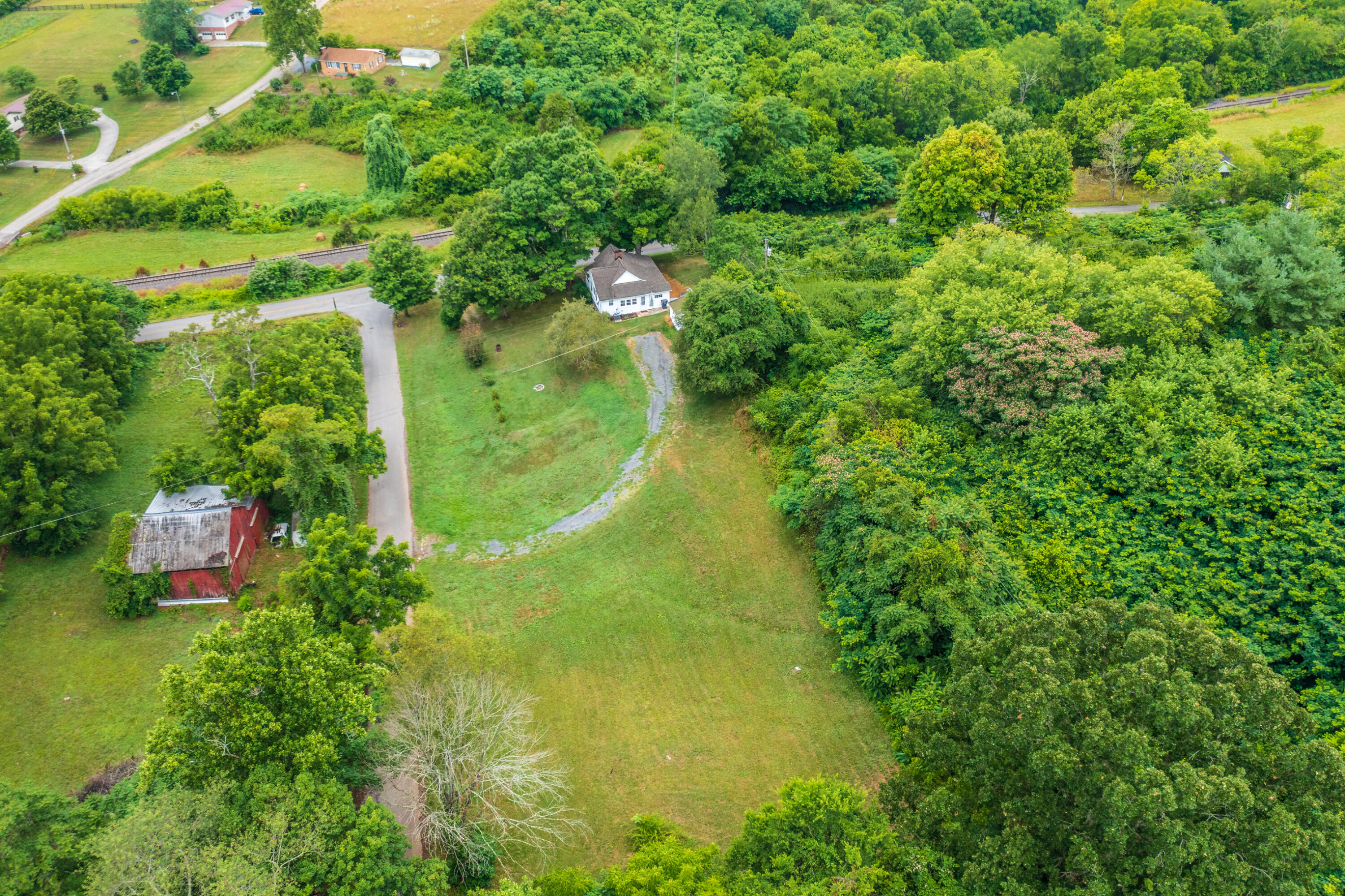 1053 Old Witt Road Morristown, TN 37813 - Photo 2 of 18 1053 Old Witt Road Morristown TN - 2