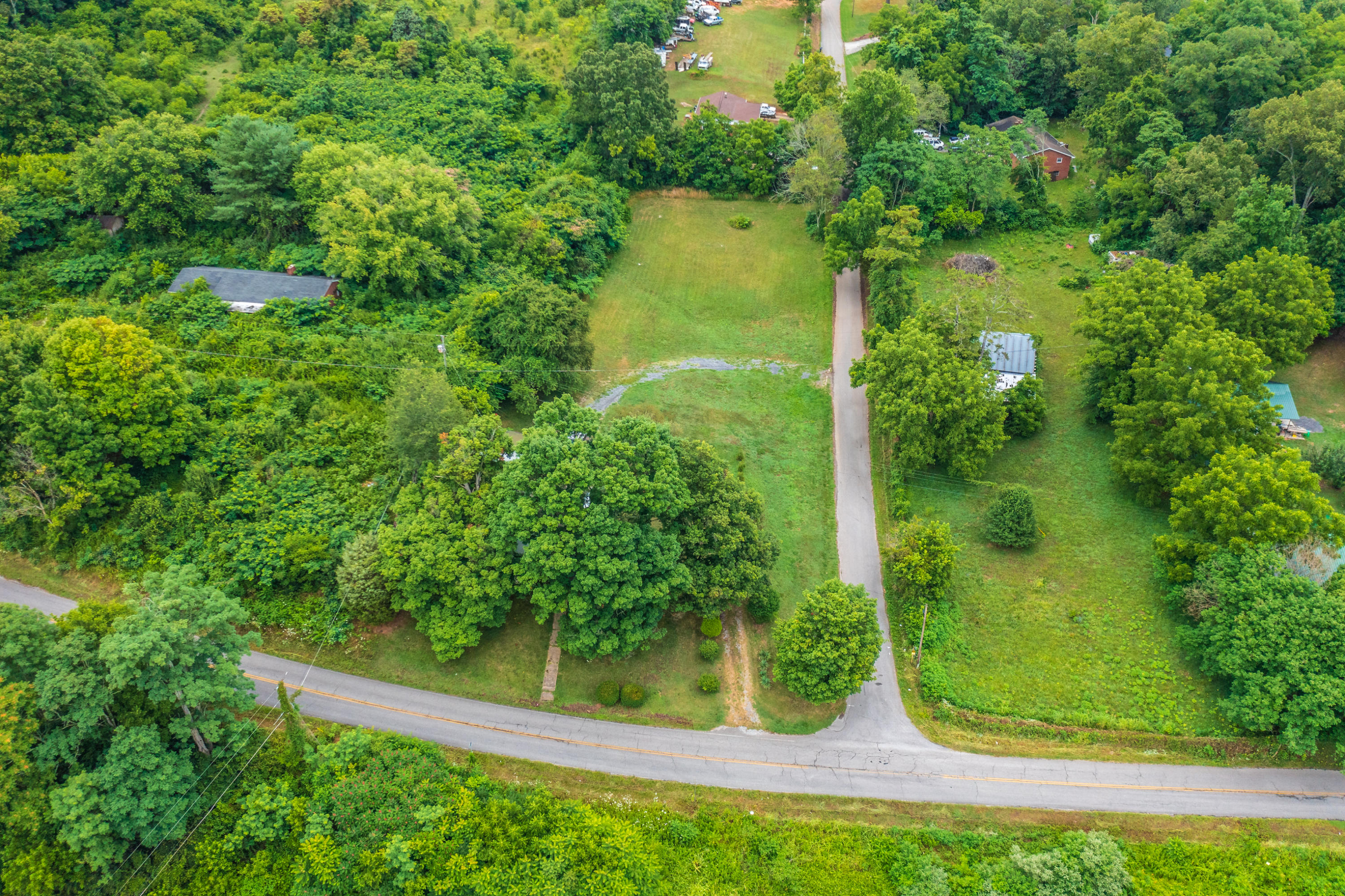1053 Old Witt Road Morristown, TN 37813 - Photo 15 of 18 1053 Old Witt Road Morristown TN - 15