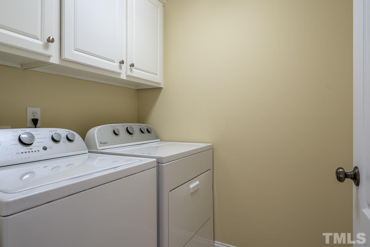 535 Pace Street Raleigh, NC 27604 - Photo 20 of 25 a utility room with dryer and washer