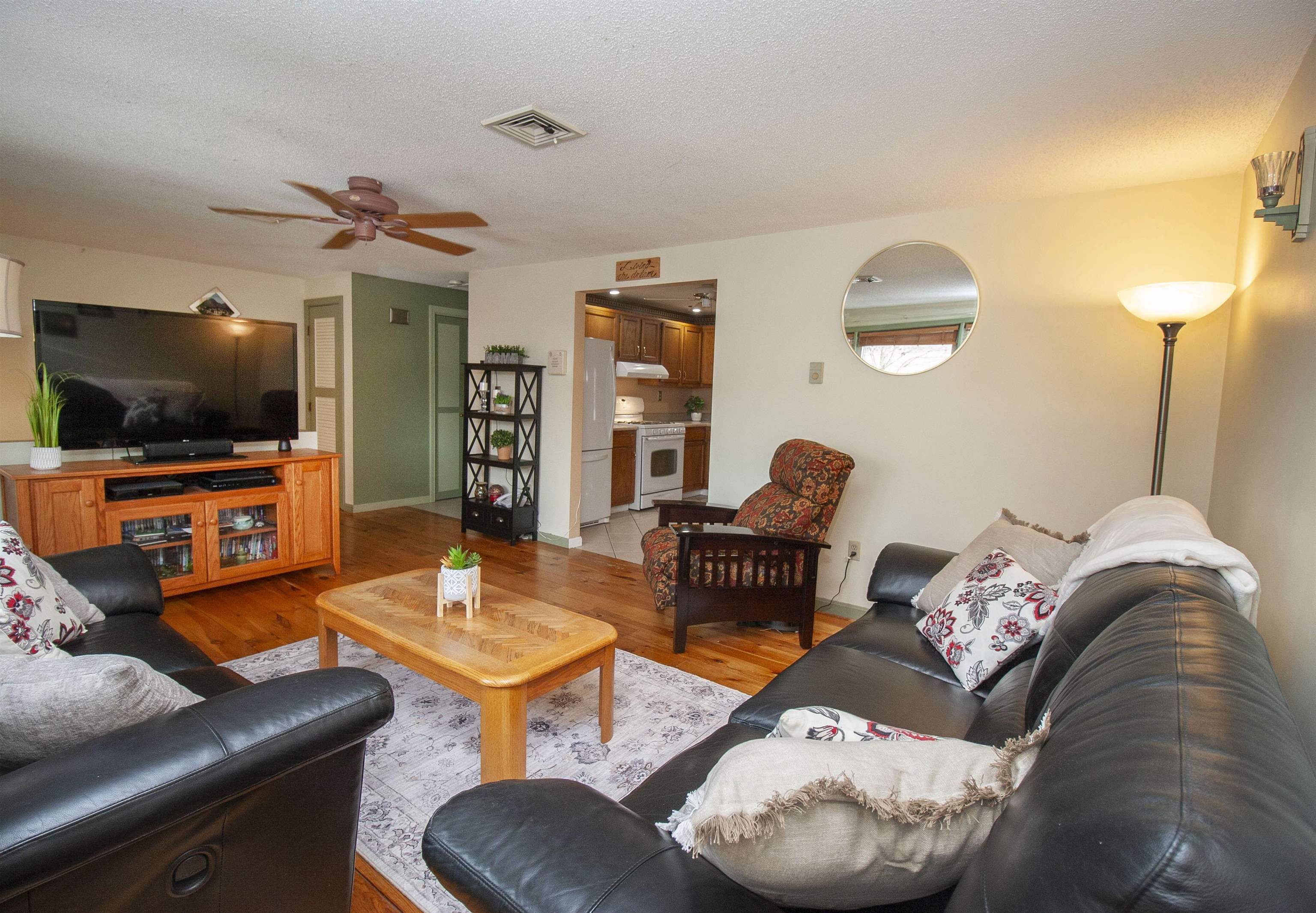 50 Derryfield Road, Unit R Derry, NH 03038 - Photo 4 of 39