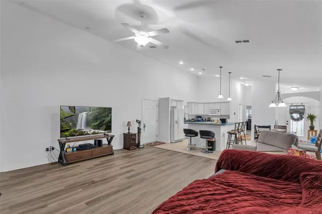 a view of a livingroom with furniture and a livingroom