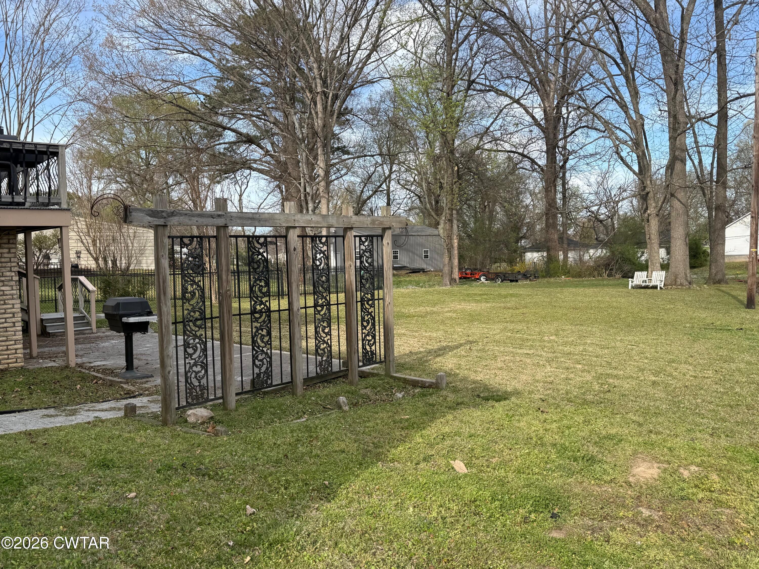 1846 Lake Road Dyersburg, TN 38024 - Photo 11 of 13 IMG_3609