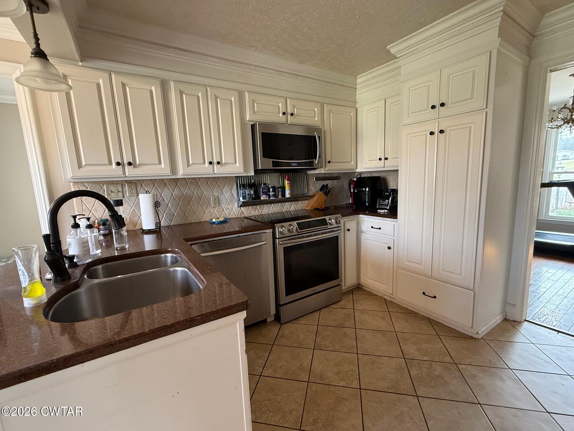 1846 Lake Road Dyersburg, TN 38024 - Photo 3 of 13 IMG_3603