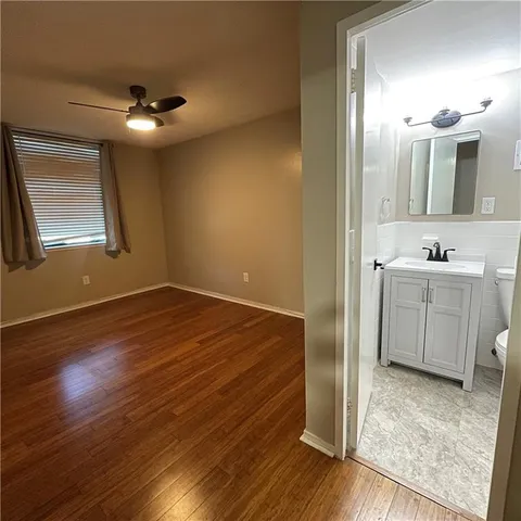 $179,999 | 2965 Pharr Court South, Unit 119, Atlanta, GA 30305