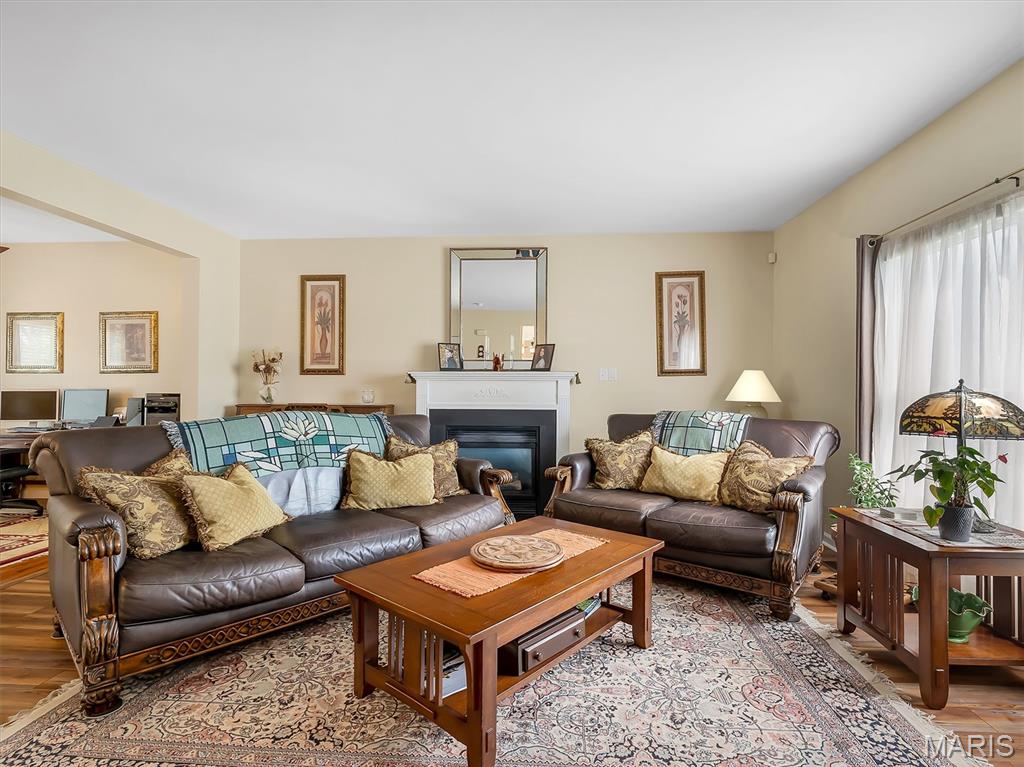 6110 Timberline Pl Court St. Louis, MO 63128 - Photo 8 of 50 Gallery Image 8