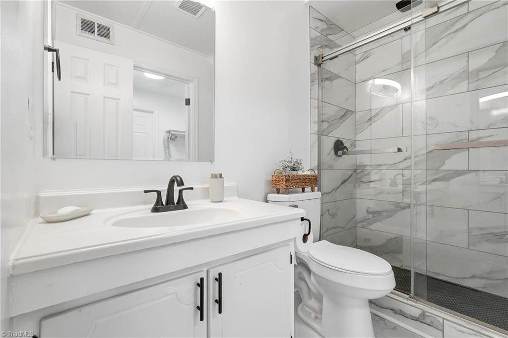 2624 Randleman Road, Unit C Greensboro, NC 27406 - Photo 17 of 31