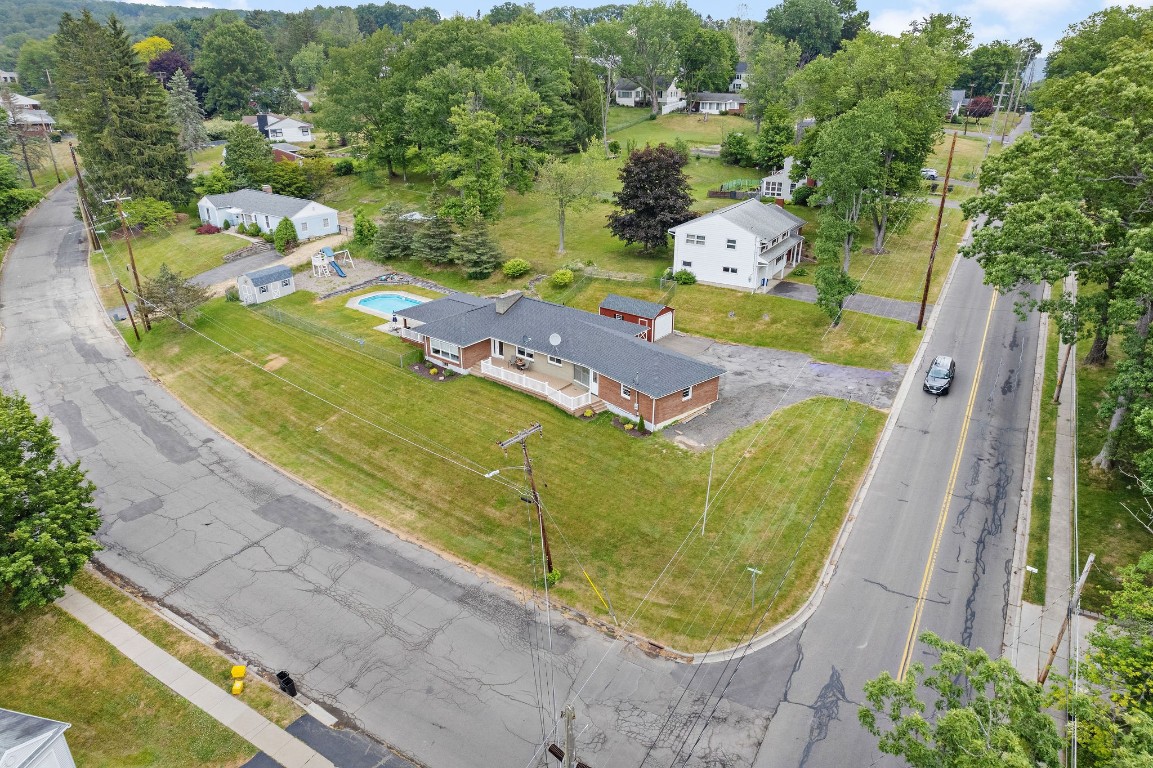 3651 Country Club Road Endwell, NY 13760 - Photo 29 of 34 Gallery Image 29