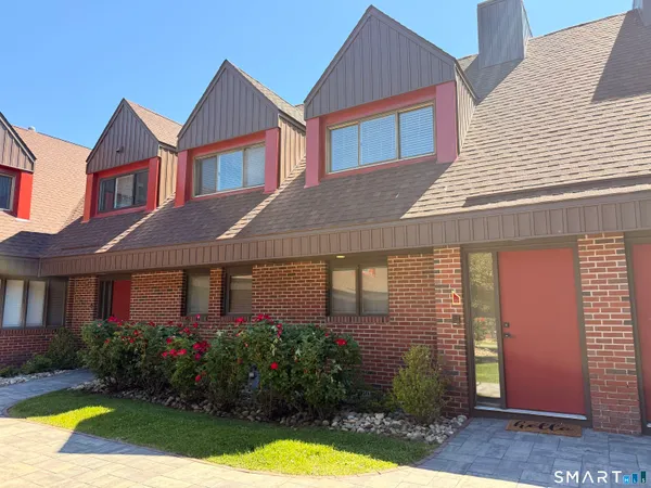 $2,698 | 106 Montoya Drive, Unit 106, Branford, CT 06405
