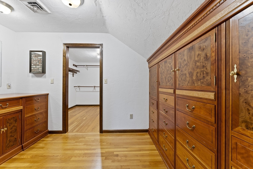 188 Wayside Inn Road Sudbury, MA 01776 - Photo 25 of 42