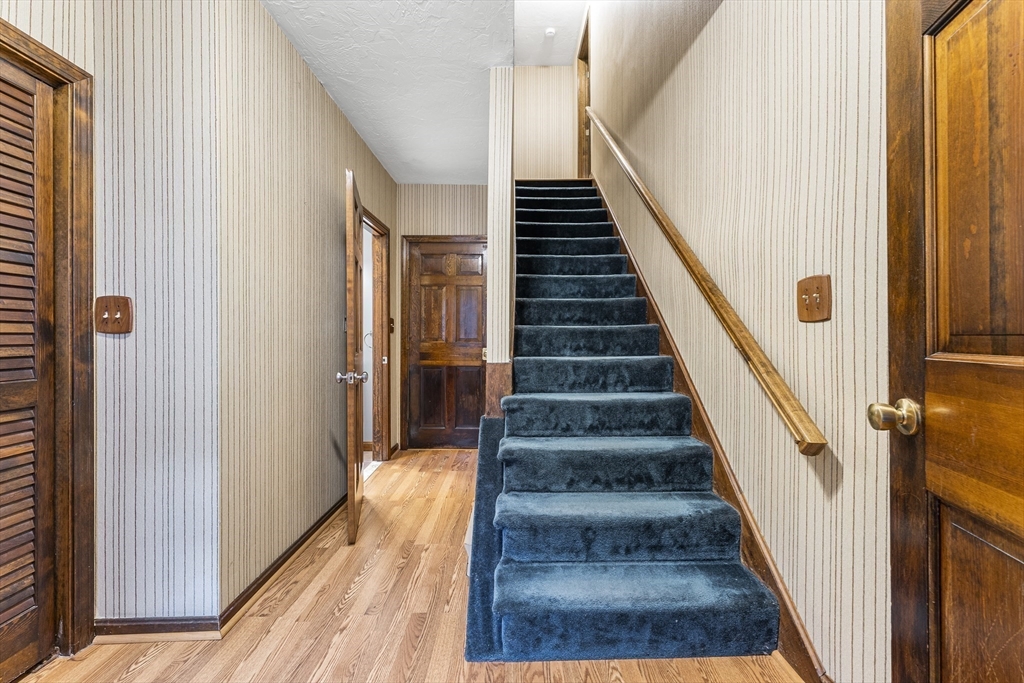 188 Wayside Inn Road Sudbury, MA 01776 - Photo 36 of 42