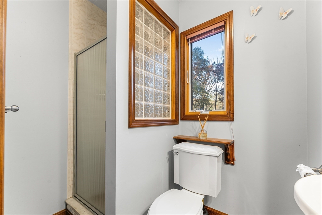 188 Wayside Inn Road Sudbury, MA 01776 - Photo 38 of 42