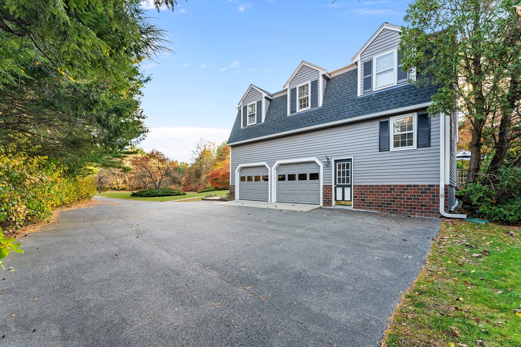 188 Wayside Inn Road Sudbury, MA 01776 - Photo 7 of 42