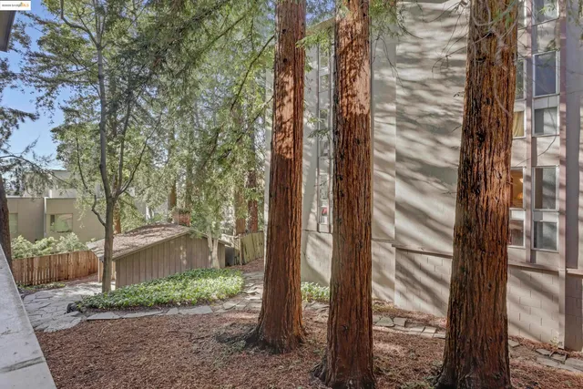 $639,999 | 323 Monte Vista Avenue, Unit 107, Oakland, CA 94611