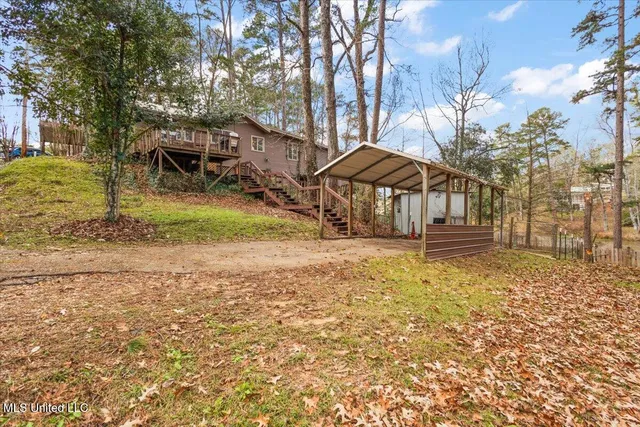 $210,000 | 806 East Dewey Camp Drive, Florence, MS 39073