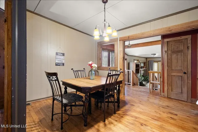 $210,000 | 806 East Dewey Camp Drive, Florence, MS 39073