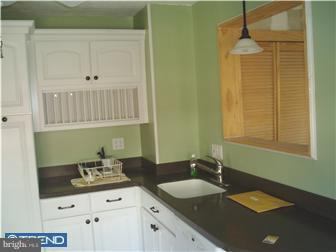 1024 Oakwood Road Haddonfield, NJ 08033 - Photo 5 of 9