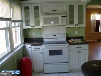 1024 Oakwood Road Haddonfield, NJ 08033 - Photo 6 of 9