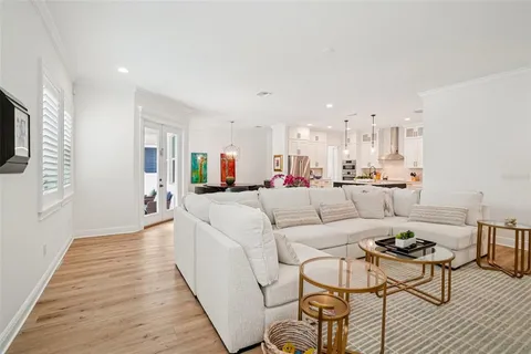 $1,350,000 | 811 West Coral Street, Tampa, FL 33602