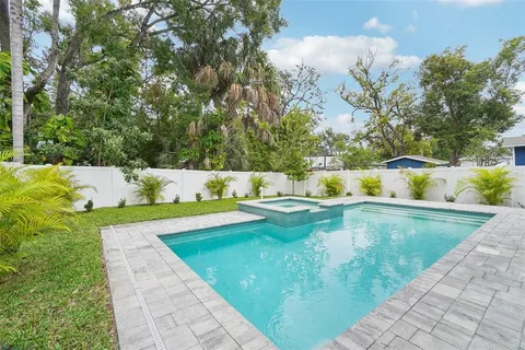 $1,350,000 | 811 West Coral Street, Tampa, FL 33602