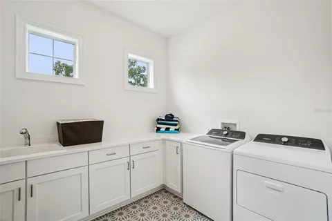 $1,350,000 | 811 West Coral Street, Tampa, FL 33602