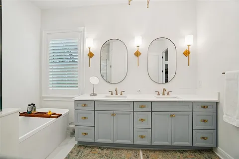 $1,350,000 | 811 West Coral Street, Tampa, FL 33602