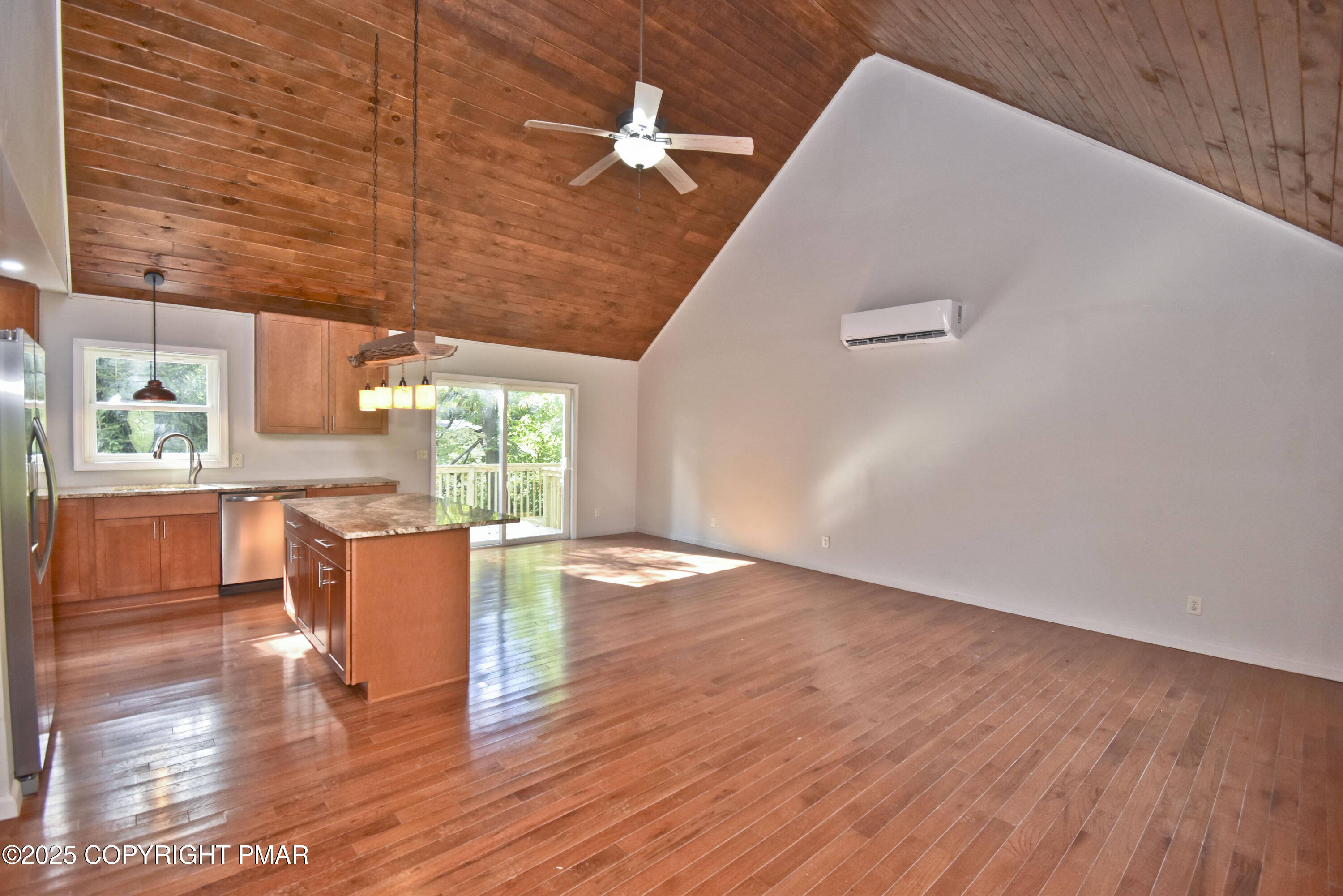 348 Summit Road Swiftwater, PA 18370 - Photo 6 of 47 a workspace with wooden floor