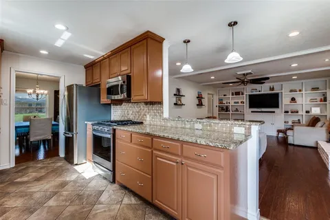 $599,900 | 10946 Ridgemeadow Drive, Dallas, TX 75218