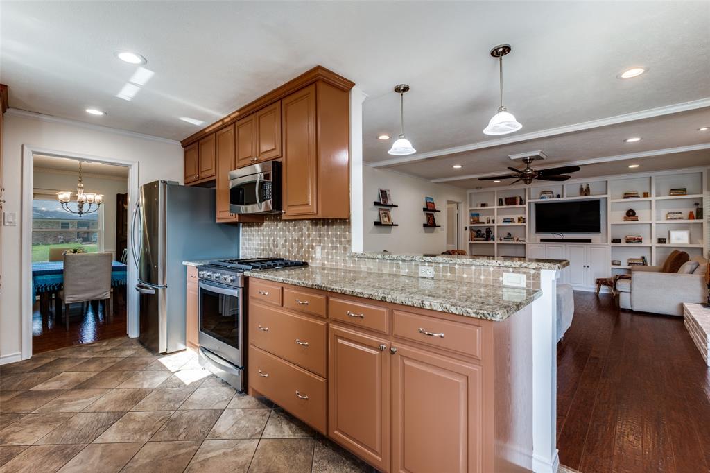 10946 Ridgemeadow Drive Dallas, TX 75218 - Photo 12 of 25