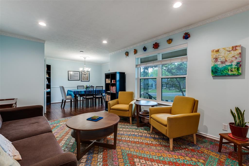 10946 Ridgemeadow Drive Dallas, TX 75218 - Photo 5 of 25