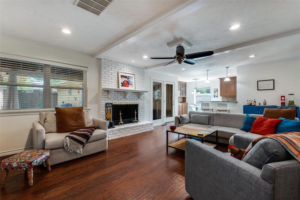 10946 Ridgemeadow Drive Dallas, TX 75218 - Photo 6 of 25