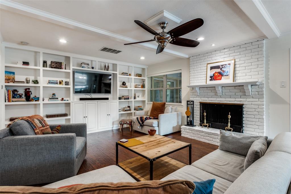 10946 Ridgemeadow Drive Dallas, TX 75218 - Photo 8 of 25