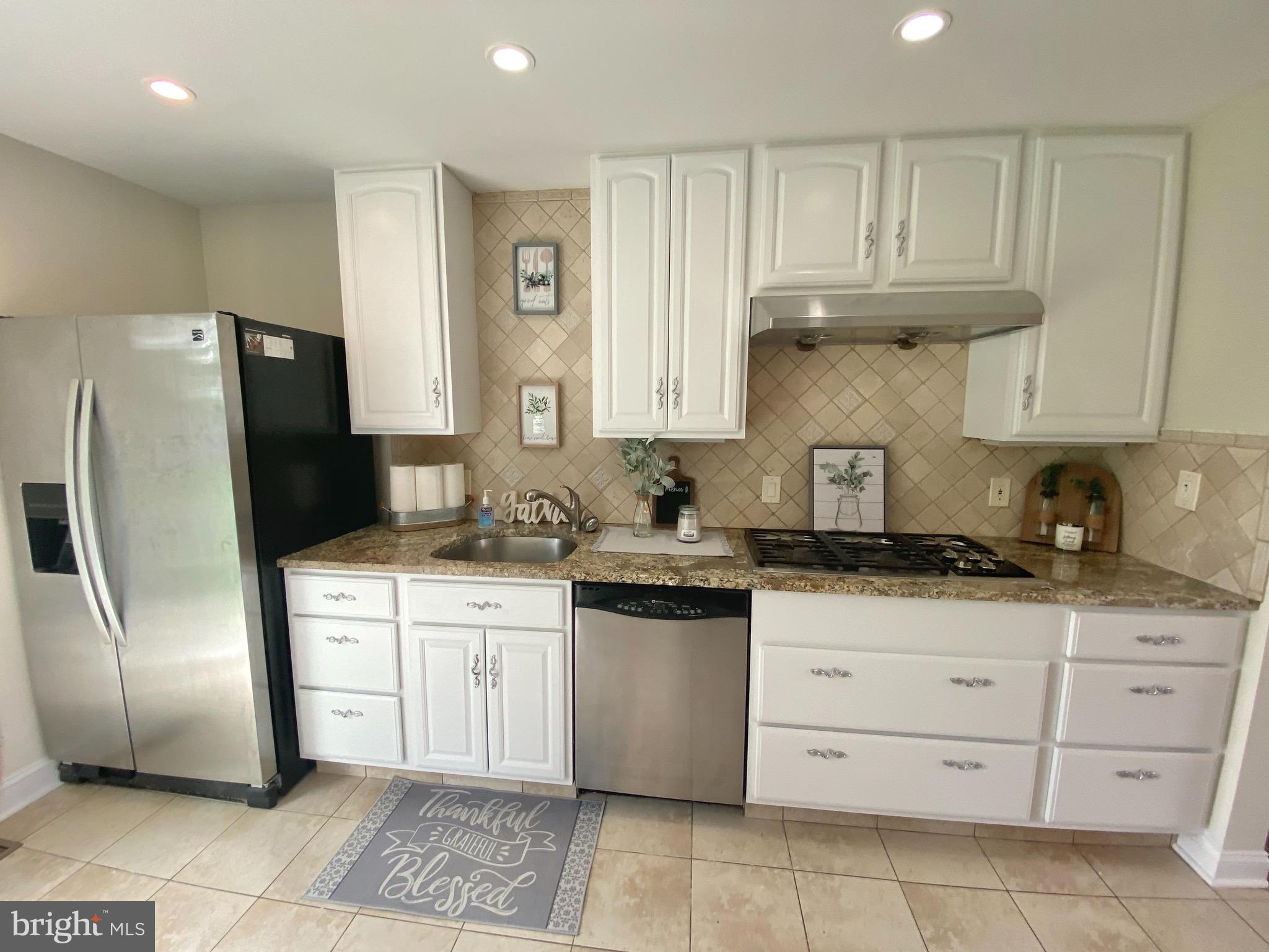 17 Doreen Road Hamilton, NJ 08690 - Photo 9 of 34 Gallery Image 9