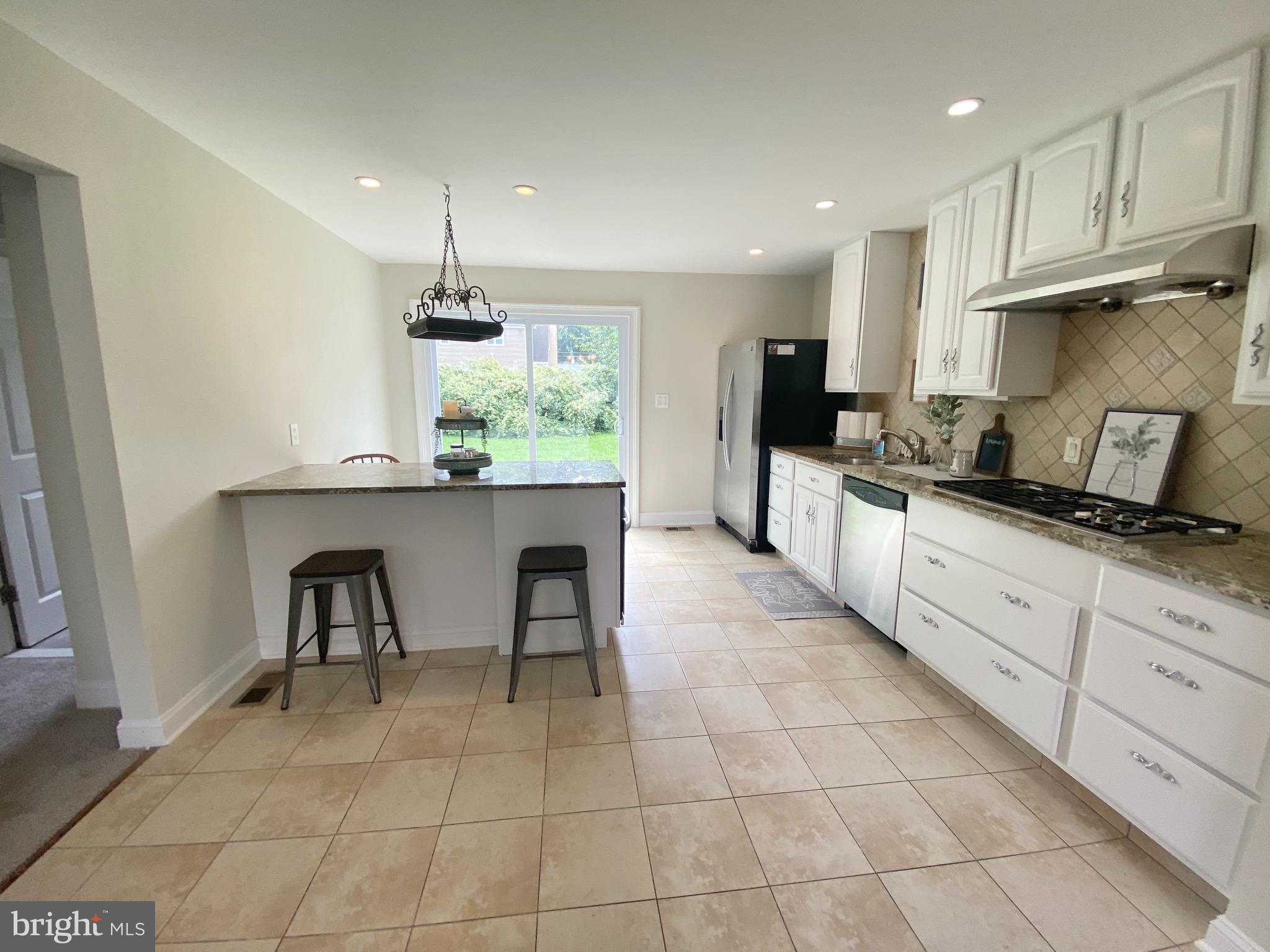 17 Doreen Road Hamilton, NJ 08690 - Photo 10 of 34 Gallery Image 10