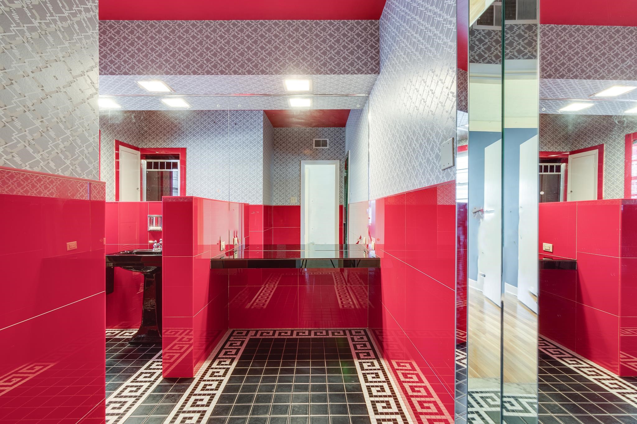 2929 Central Avenue Memphis, TN 38111 - Photo 19 of 25 a view of a balcony with wooden floor