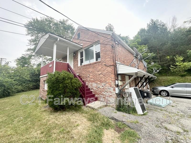 2551 Tilbrook Road Monroeville, PA 15146 - Photo 2 of 3 Gallery Image 2