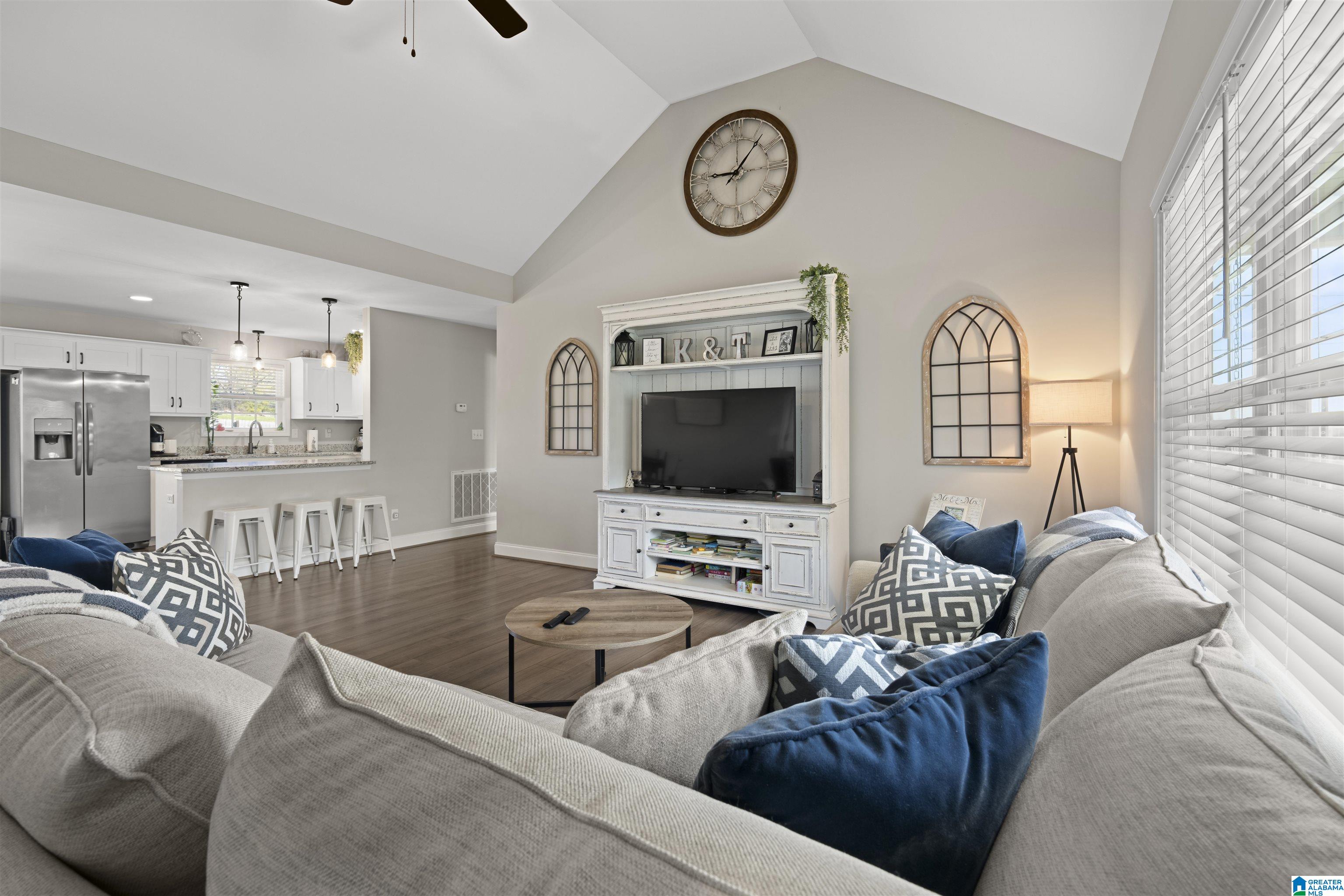 841 Wier Road Warrior, AL 35180 - Photo 5 of 33