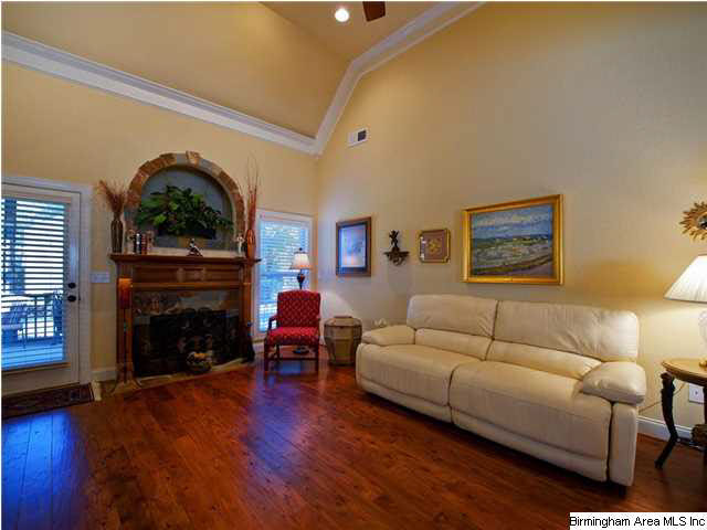 236 Strathaven Lane Pelham, AL 35124 - Photo 6 of 32
