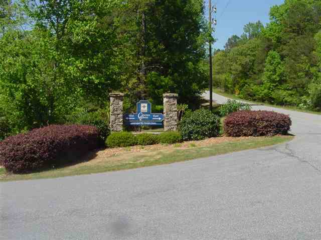 804 Long Point Drive, Unit CONEROSS POINT Seneca, SC 29678 - Photo 8 of 11 Gallery Image 8