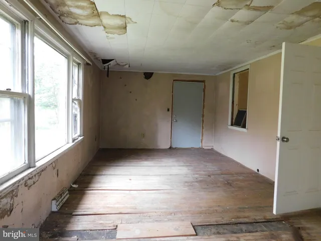 $275,000 | 1402 Oakland Road, Freeland, MD 21053