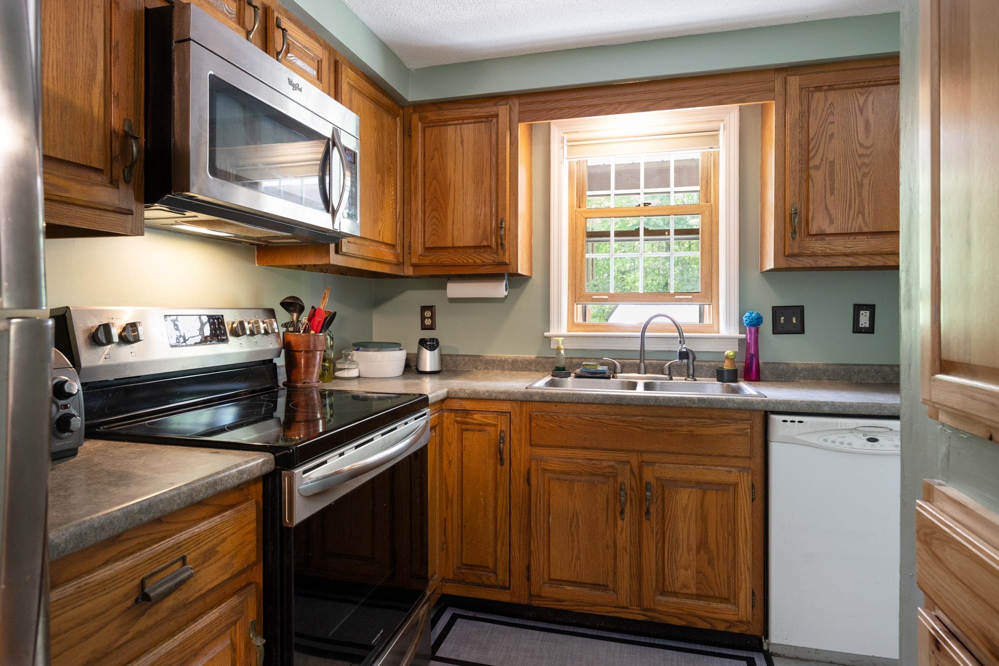132 Whispering Pines Lane, Unit 1 Colchester, VT 05446 - Photo 11 of 48