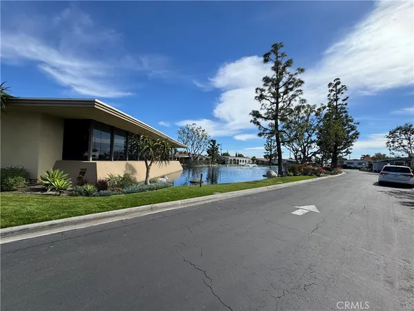 $249,000 | 4211 West 1st Street, Unit 76, Santa Ana, CA 92703
