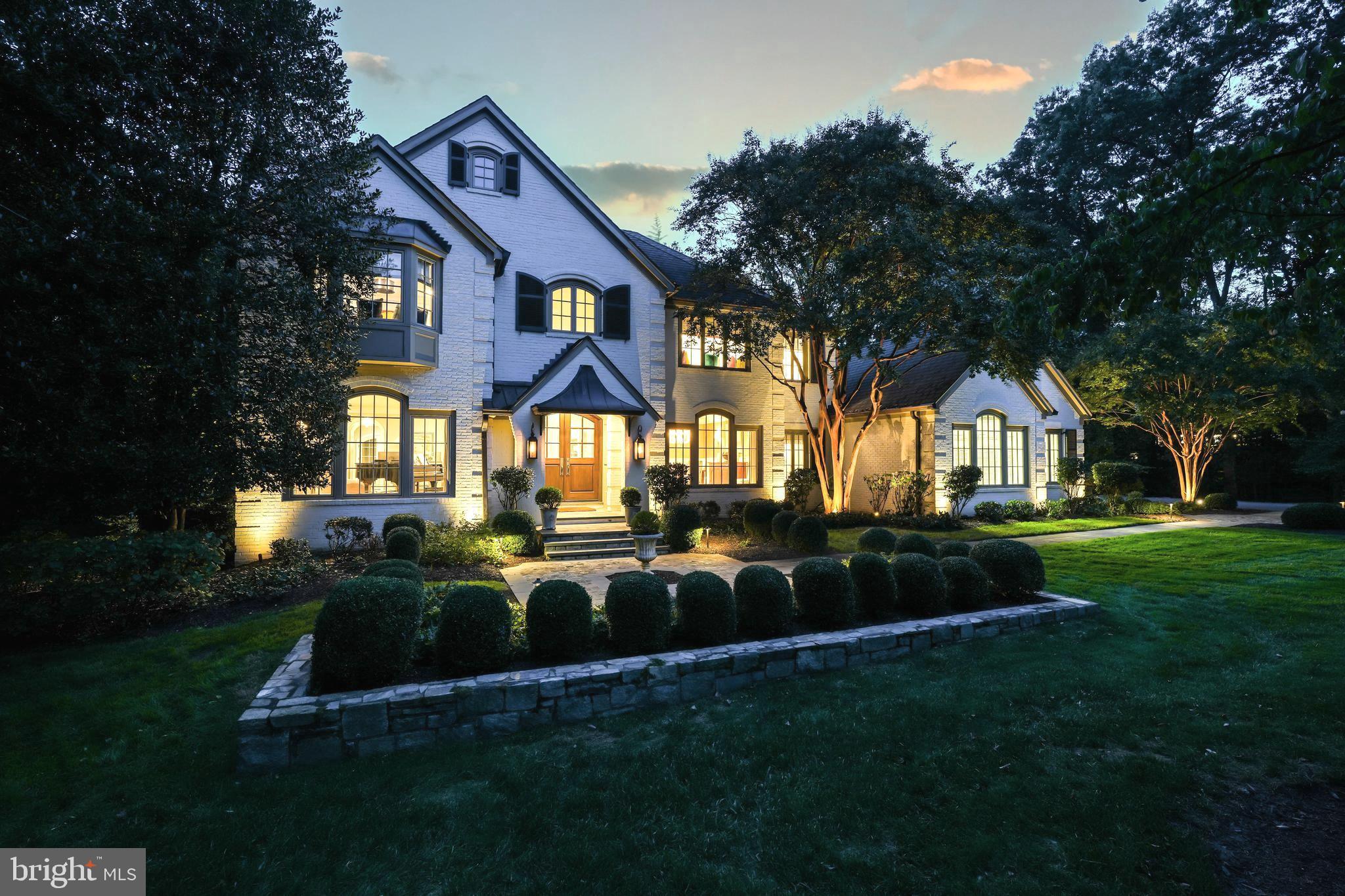 Stunning curb appeal