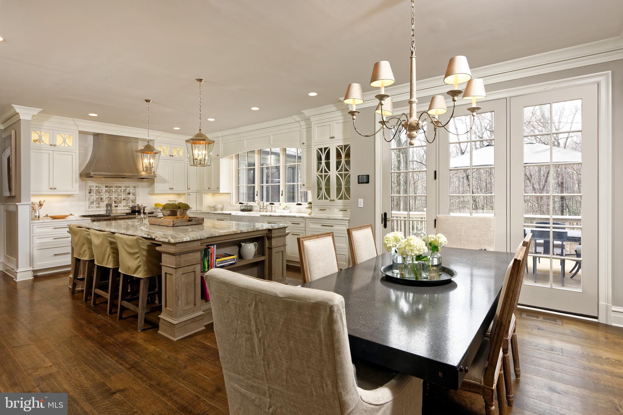 1231 Tottenham Court Reston, VA 20194 - Photo 14 of 86 Full table and chairs suit large kitchen